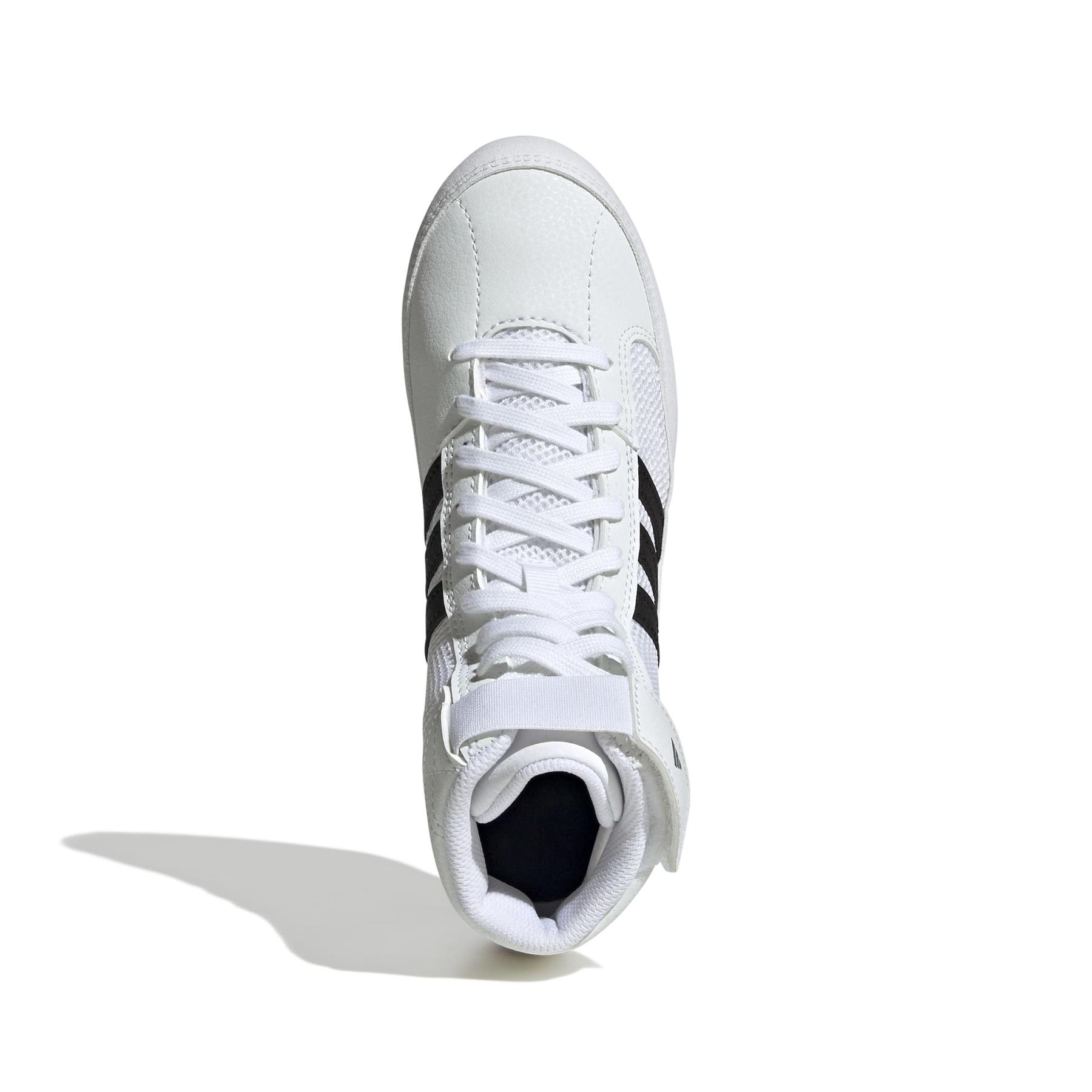 product/a/d/adidas_jp6123_3_footwear_photography_top_portrait_view_white-nw091625.jpg