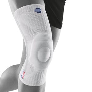 70000176-knee-brace-bauerfeind-nba-all-white